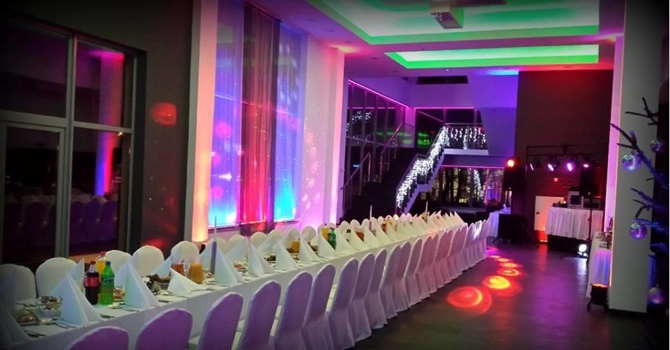 Hotel George Надажин Екстериор снимка