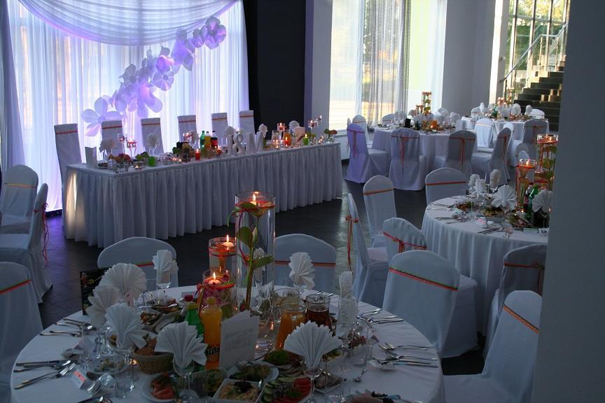 Hotel George Надажин Екстериор снимка